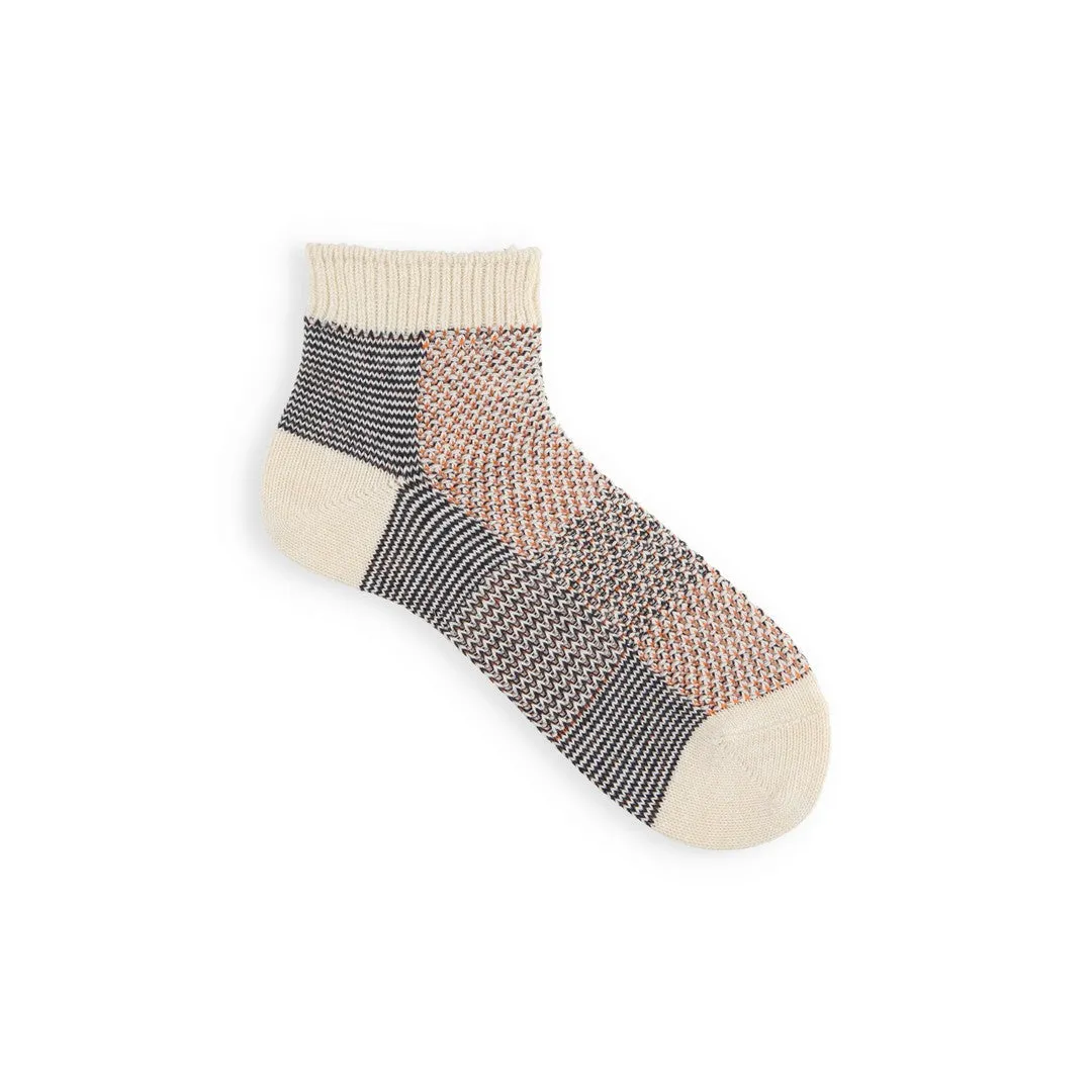 062131332 Cotton/Linen Mesh Heathered Short Socks