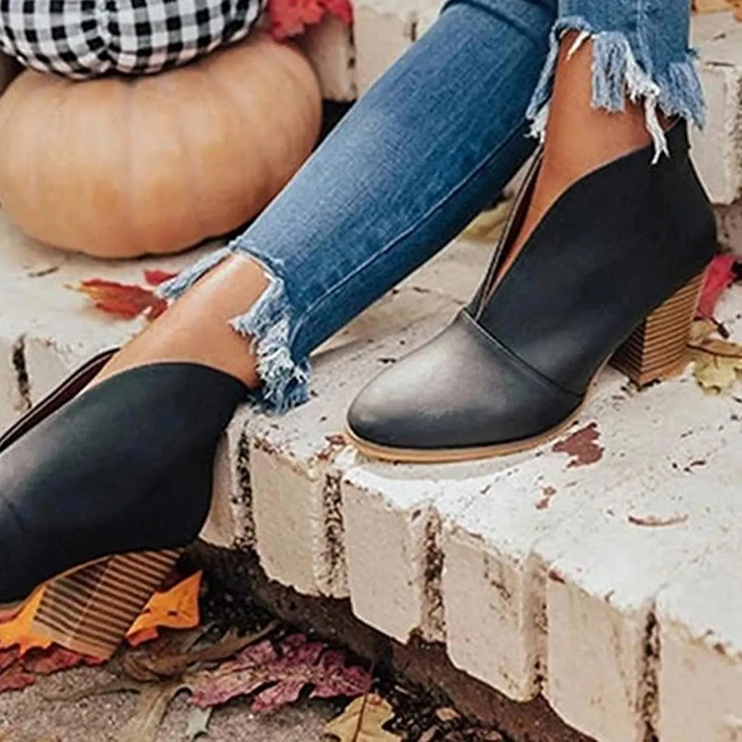Ankle Boots for Women Fashion V Cut Ankle Booties Pointed Stacked Mid Heel Boots Cowboy Boots Winter Shoes