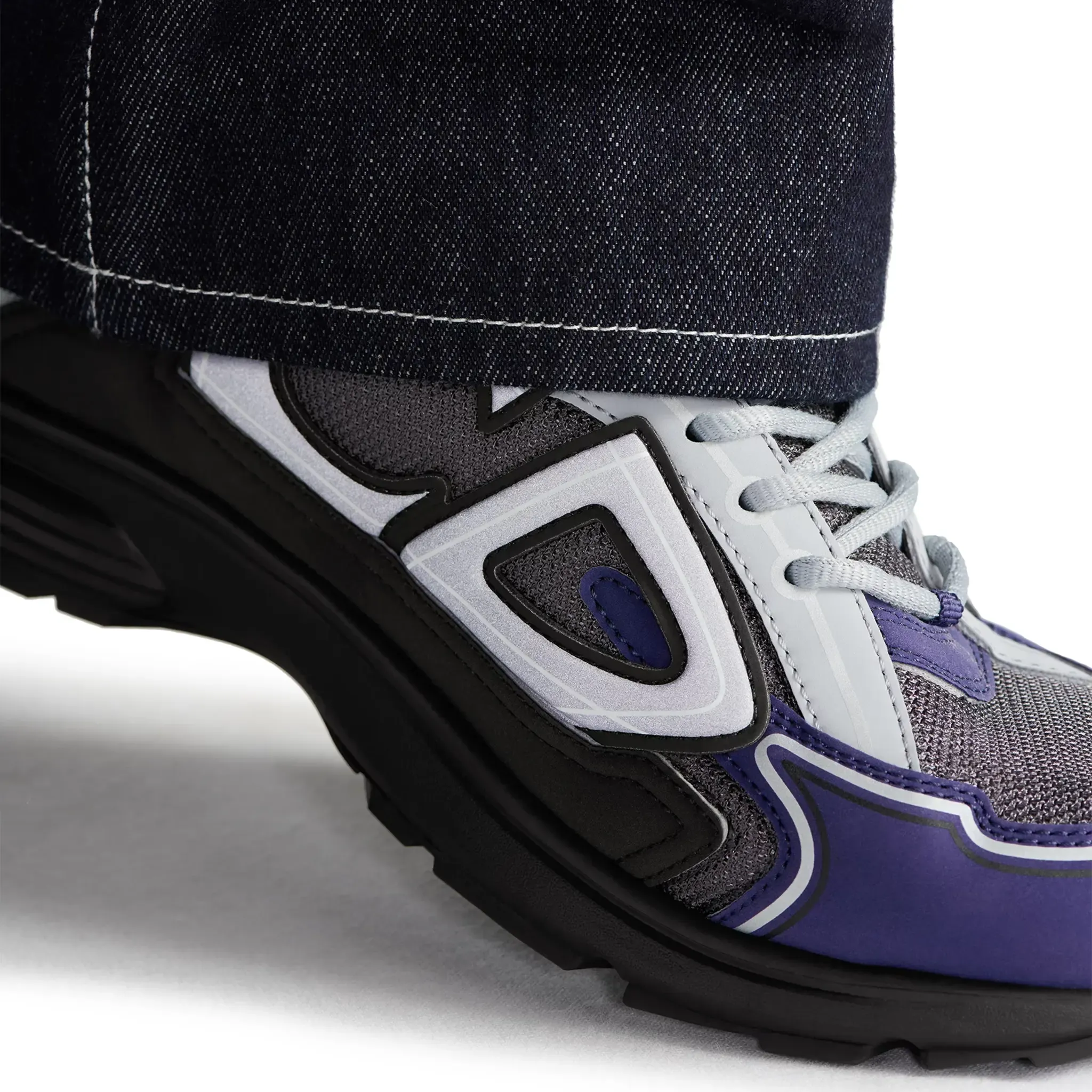 B30 Mesh Blue Black Grey Trainer