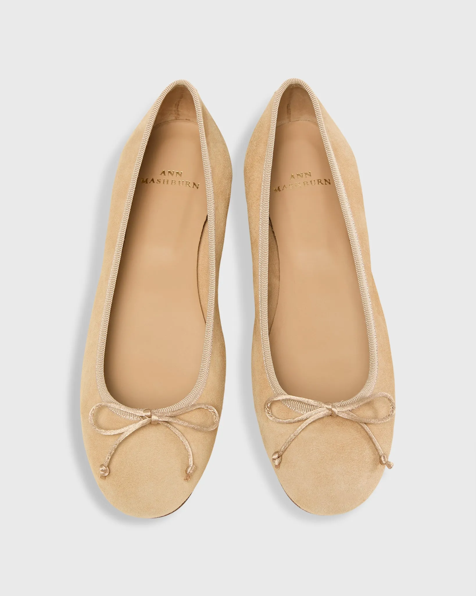 Ballet Flat in Camel Suede