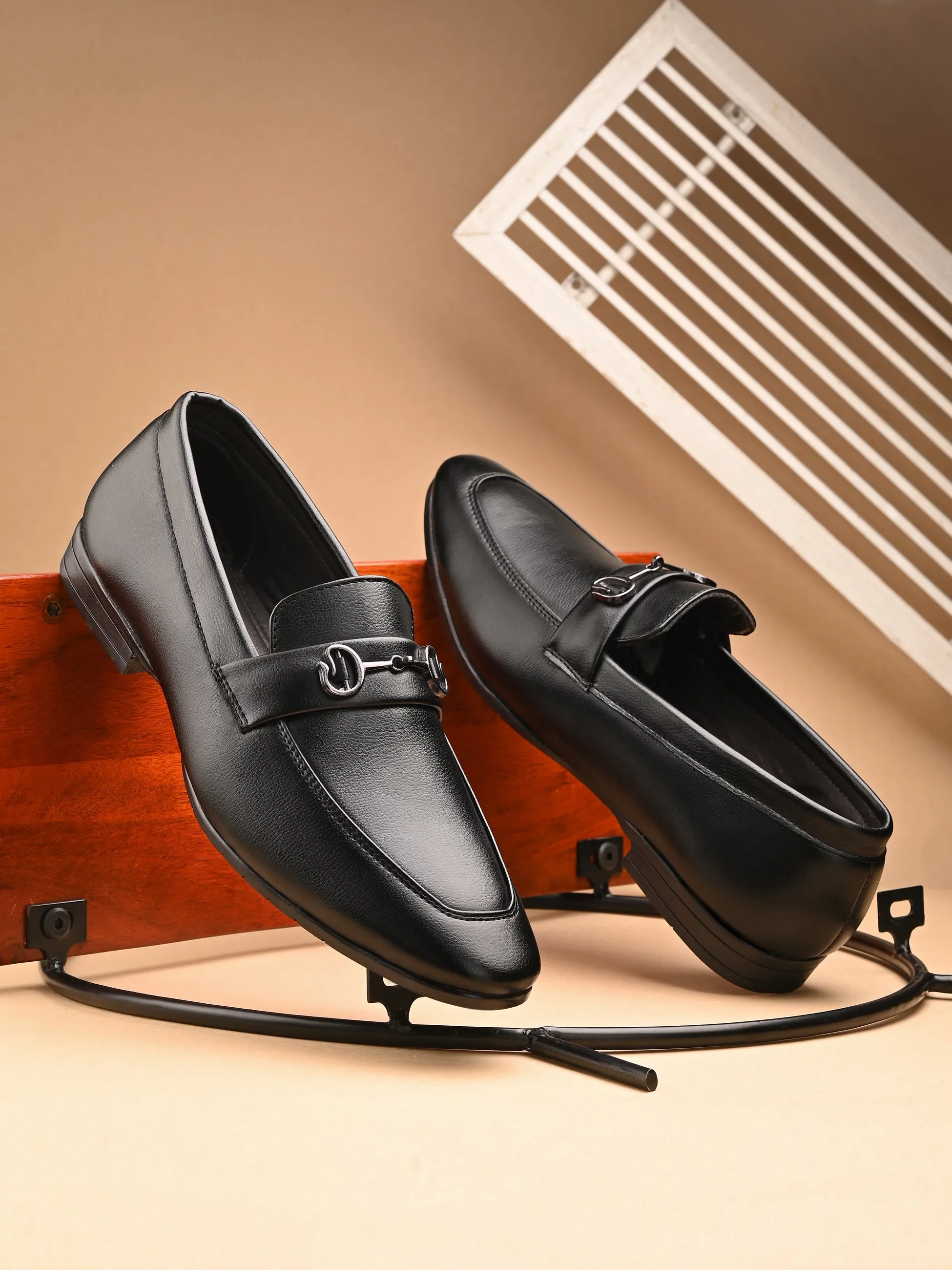 CARLO ROMANO BY WASAN BLACK COLOR VEGAN LEATHER LOAFER FOR MEN