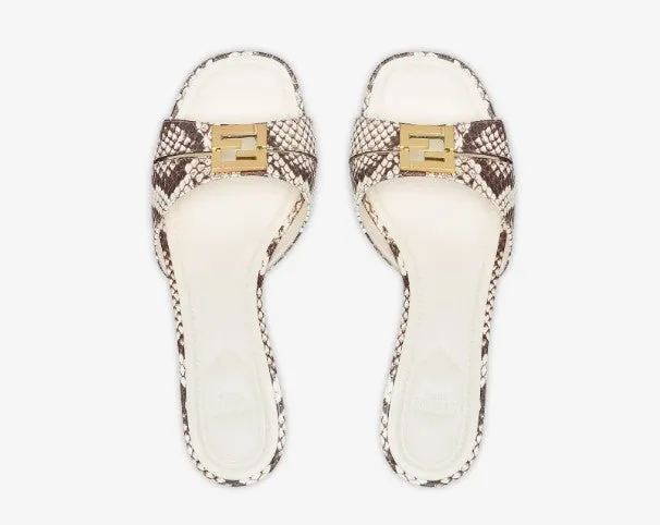 Fendi f fold lädermulor