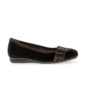 Gabor Women's 52.626.67 Buckle Ballet Flat - Black w/Mini Leopard