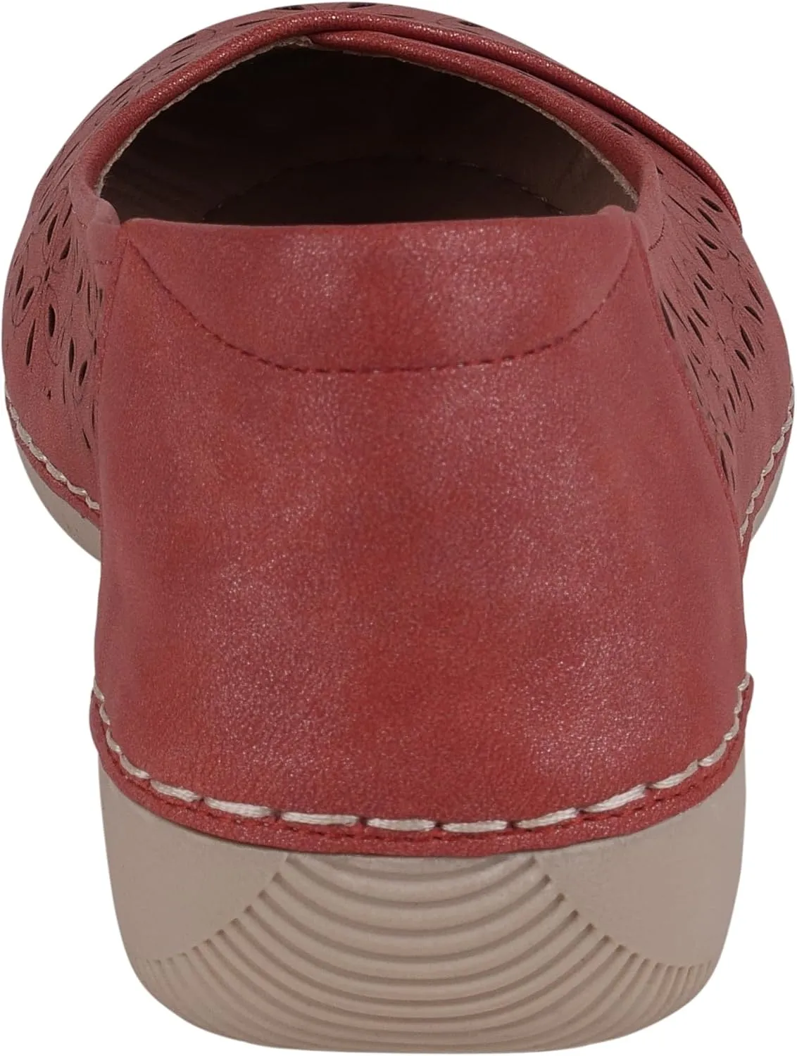 G.C. Shoes Women's Nysha close toe comfortable Laser Cut Flats