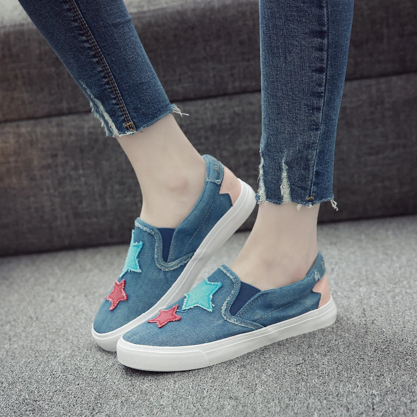 In the autumn of 2021 new students canvas shoes female Korean pedal flat loafer denim casual shoes