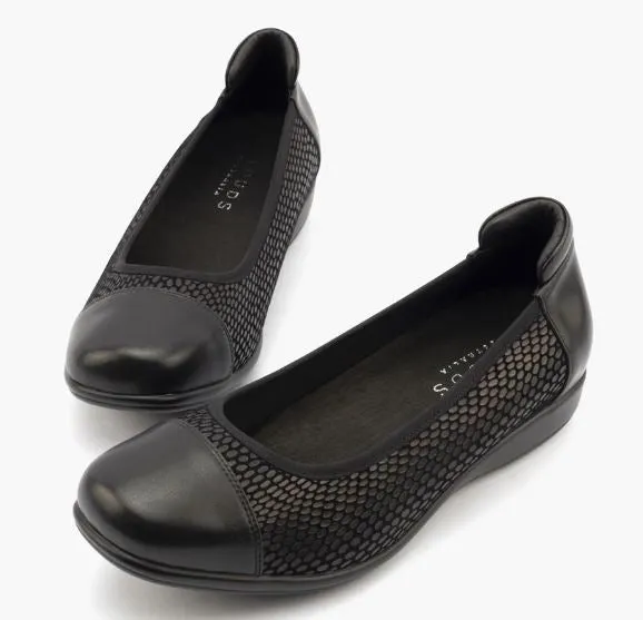 Klouds Walnut Stretch Flat