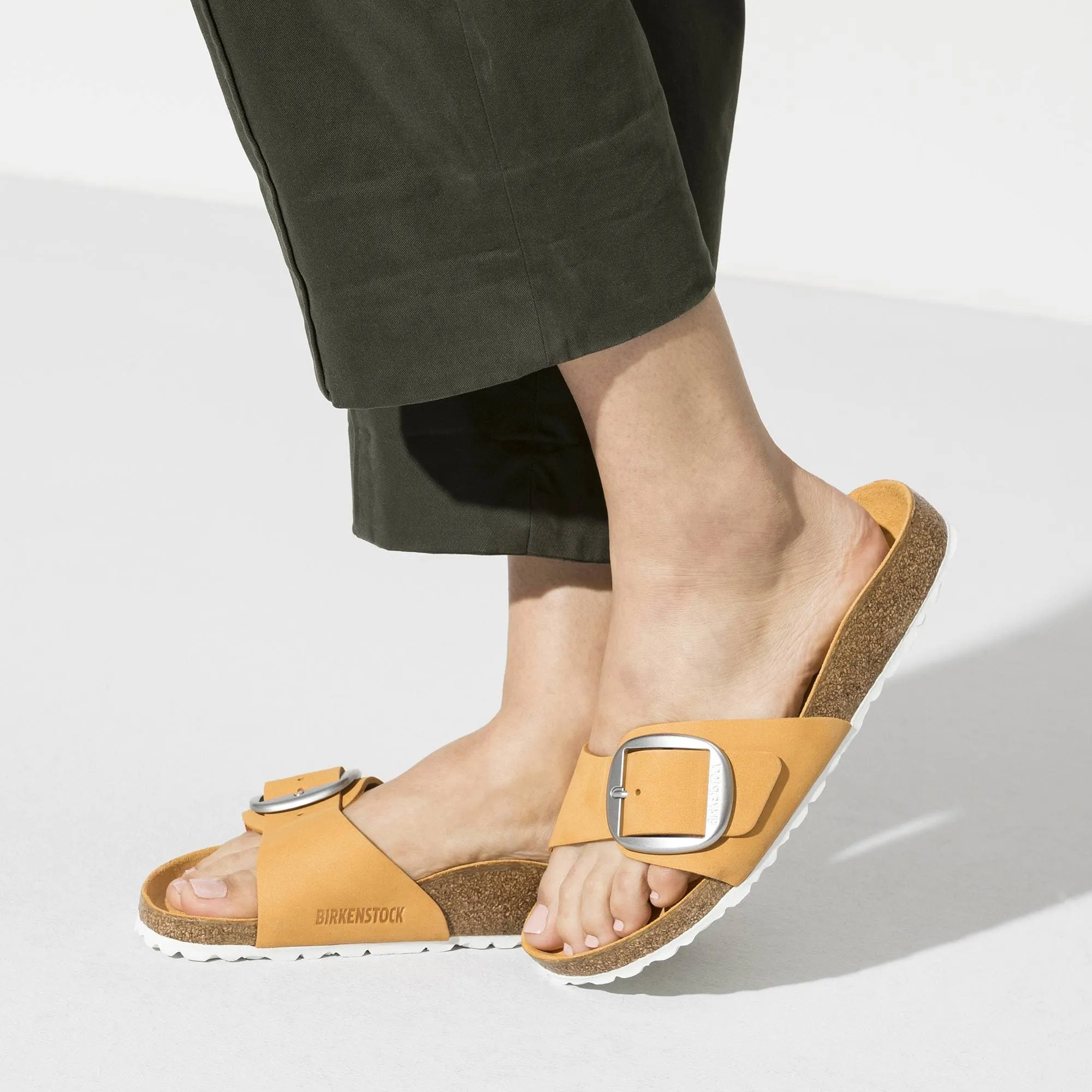 Madrid Big Buckle Nubuck Leather