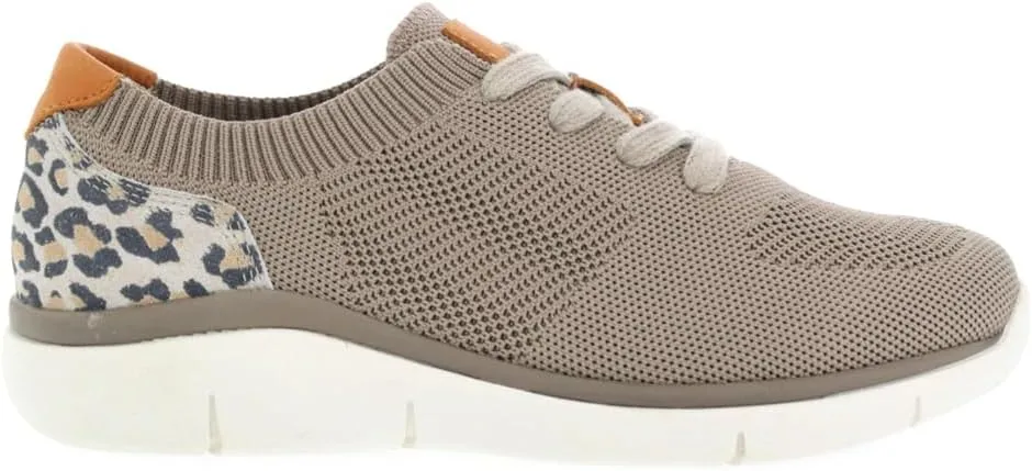 Propét Women's Sachi Breathable Lace Up Casual Sneaker