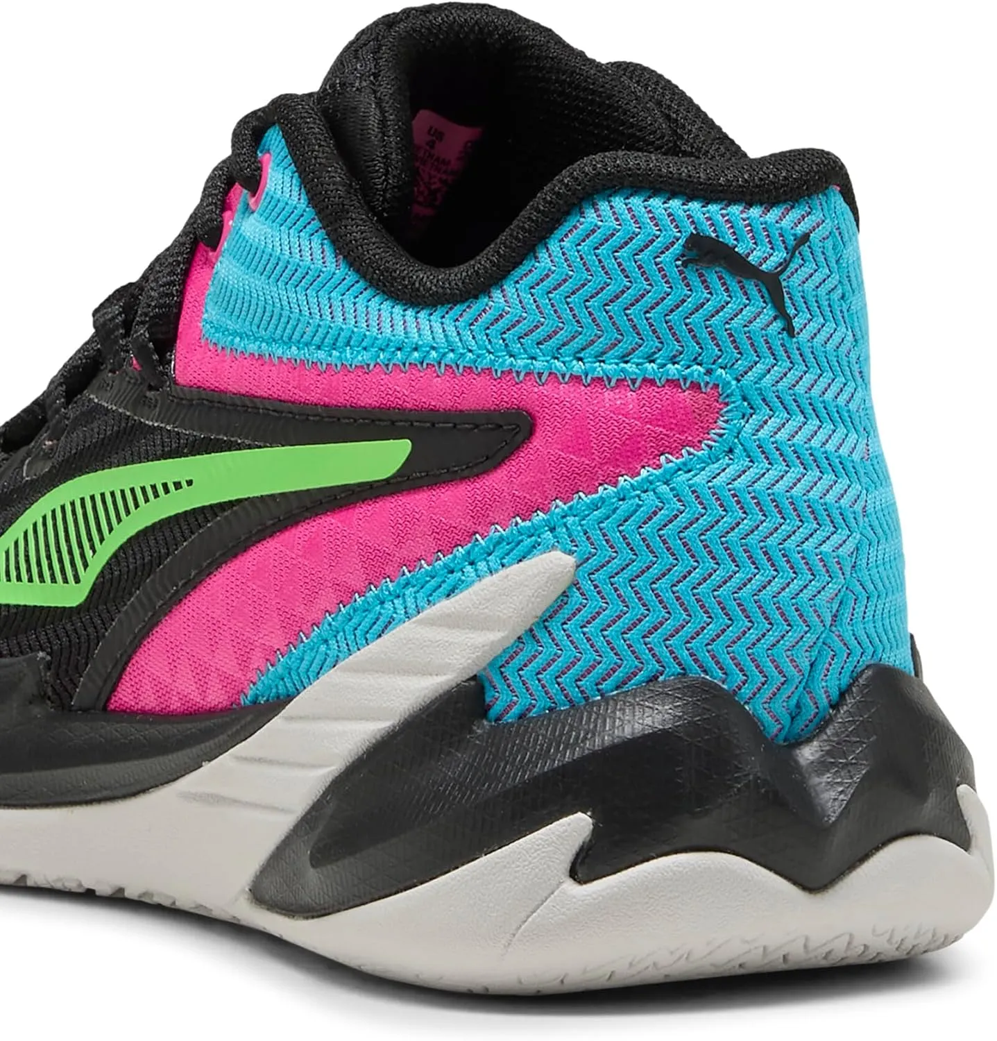 PUMA Unisex-Child Dagger Basketball Shoes Sneaker