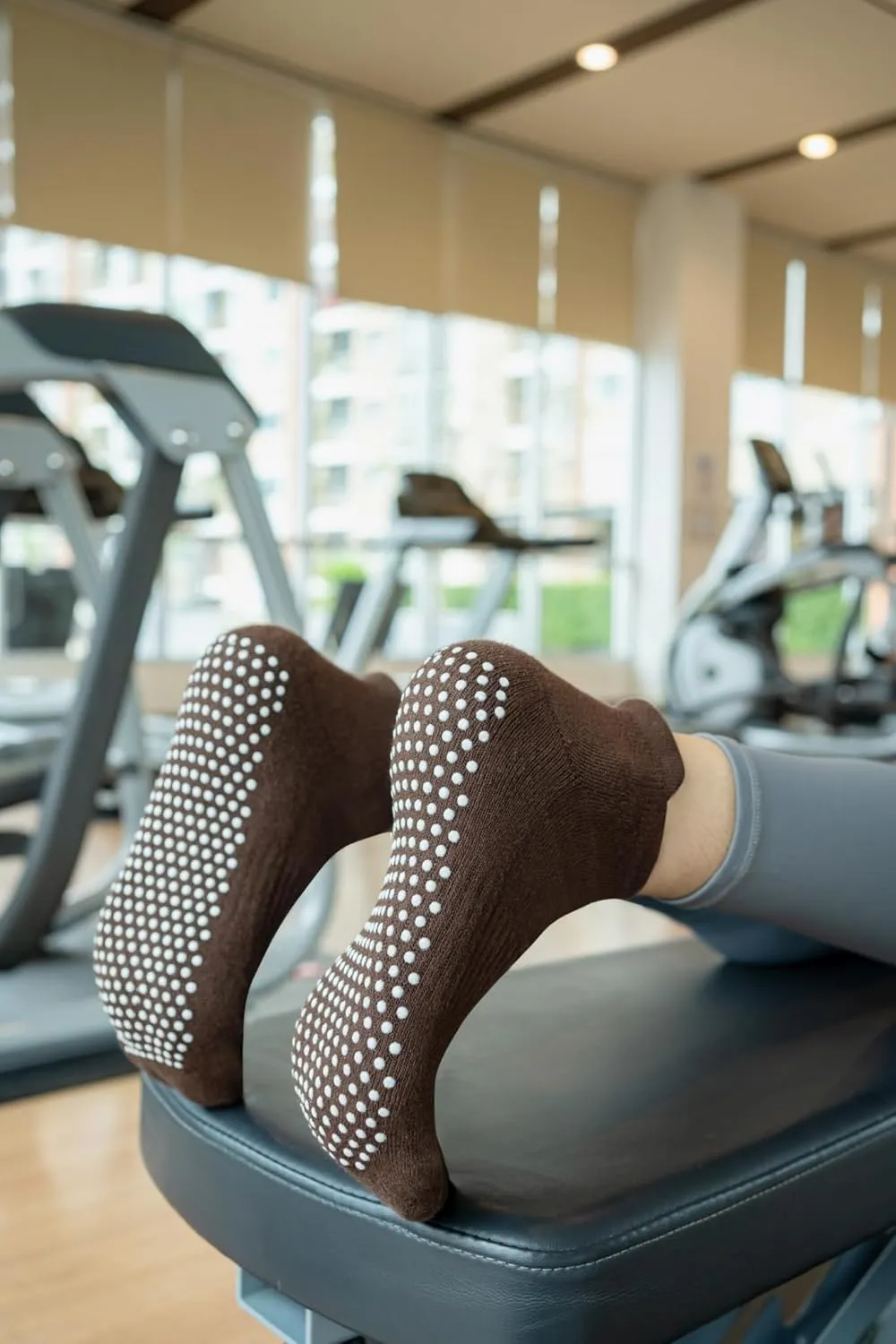 RATIVE Anti Slip Non Skid Barre Yoga Hospital Pilates Socks with Grips for Women Men