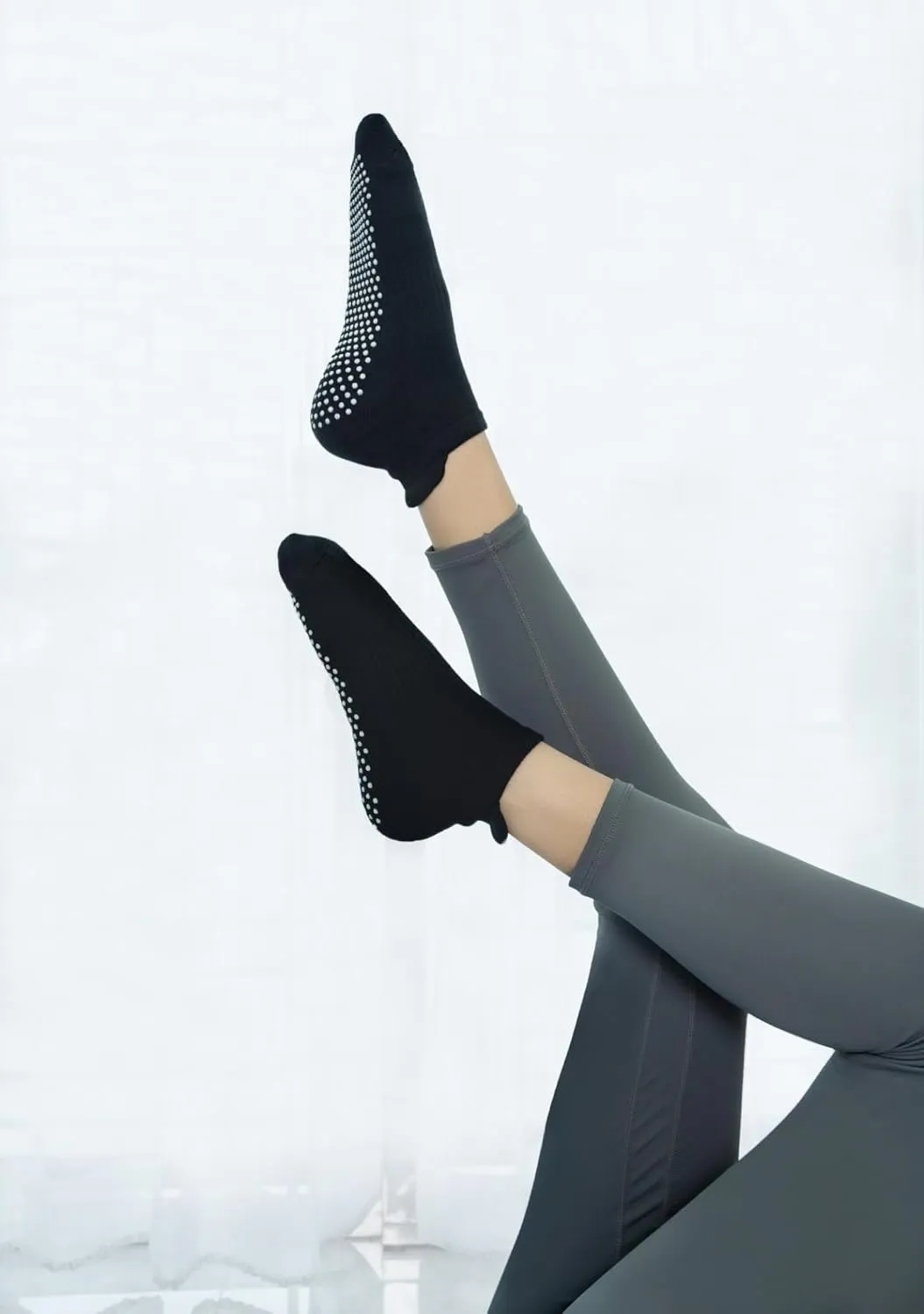 RATIVE Anti Slip Non Skid Barre Yoga Hospital Pilates Socks with Grips for Women Men