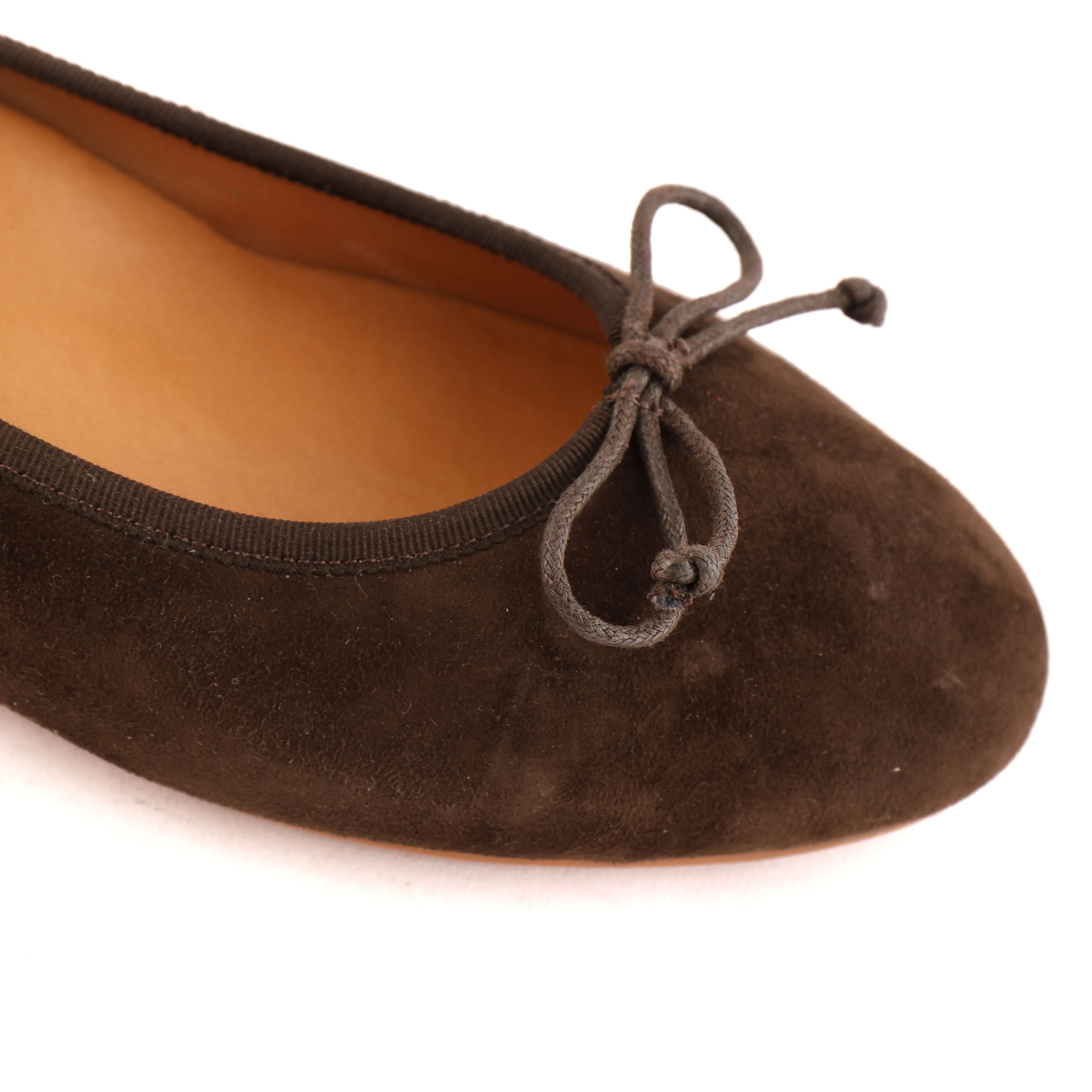 REST Chocolate Suede