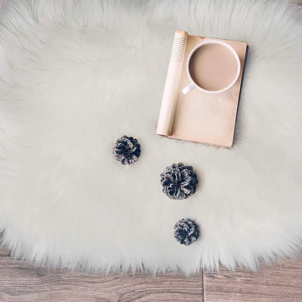 RosieLily Ultra Soft 1.3 x 2 Feet Faux Fur Area Rug, Fluffy Shaggy Sheepskin Fur, White Fuzzy Machine Washable Shag, Nursery Decor Throw for Bedroom, Kids Room, Living Room