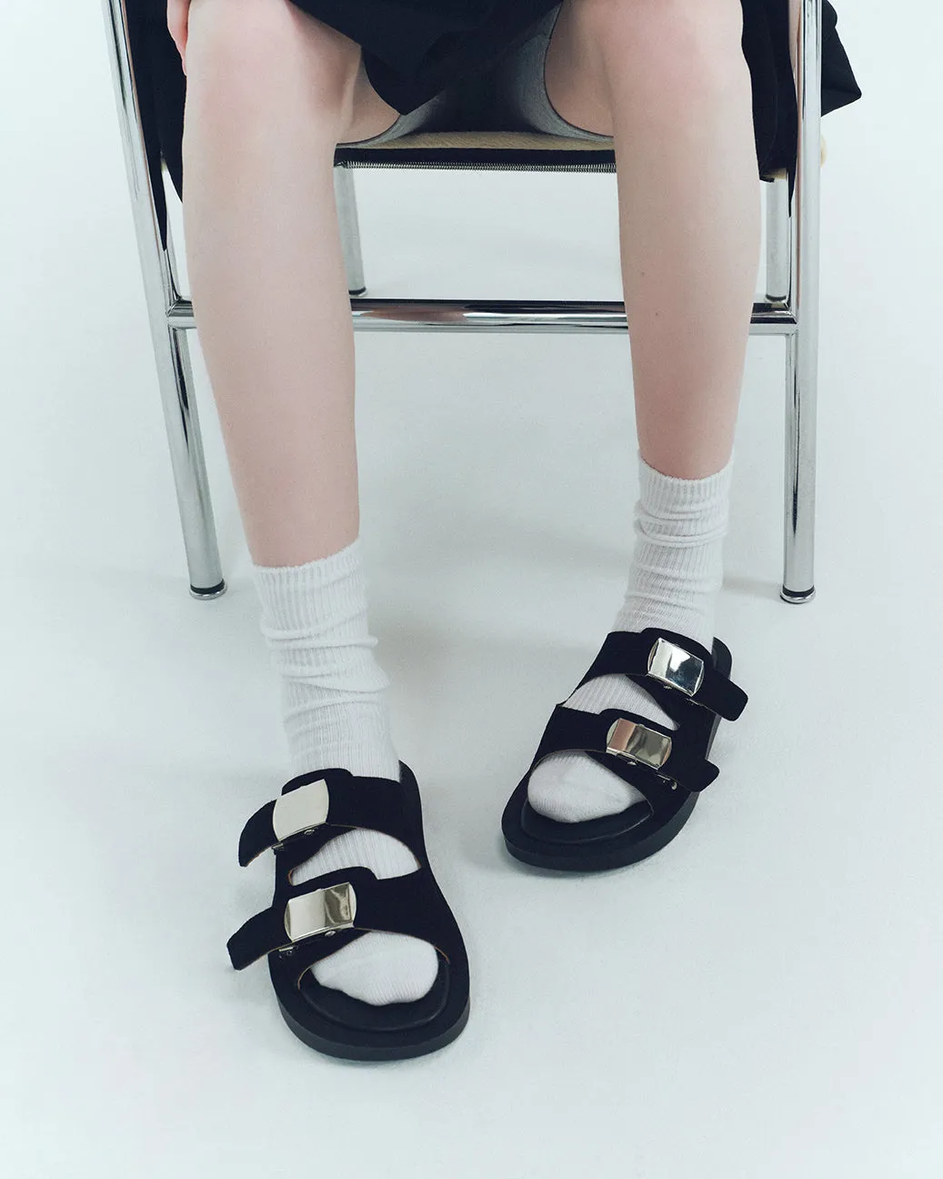 SLIDE BUCKLE PLATFORM SANDALS BLACK