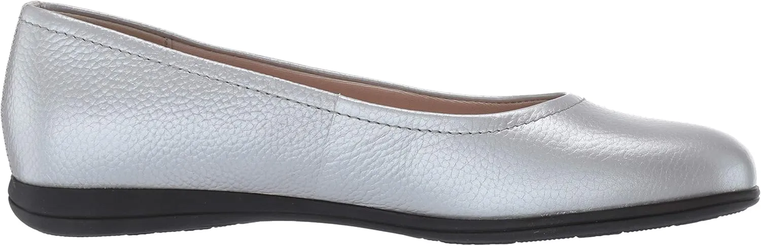 Trotters Women's Darcey Ballet Flat
