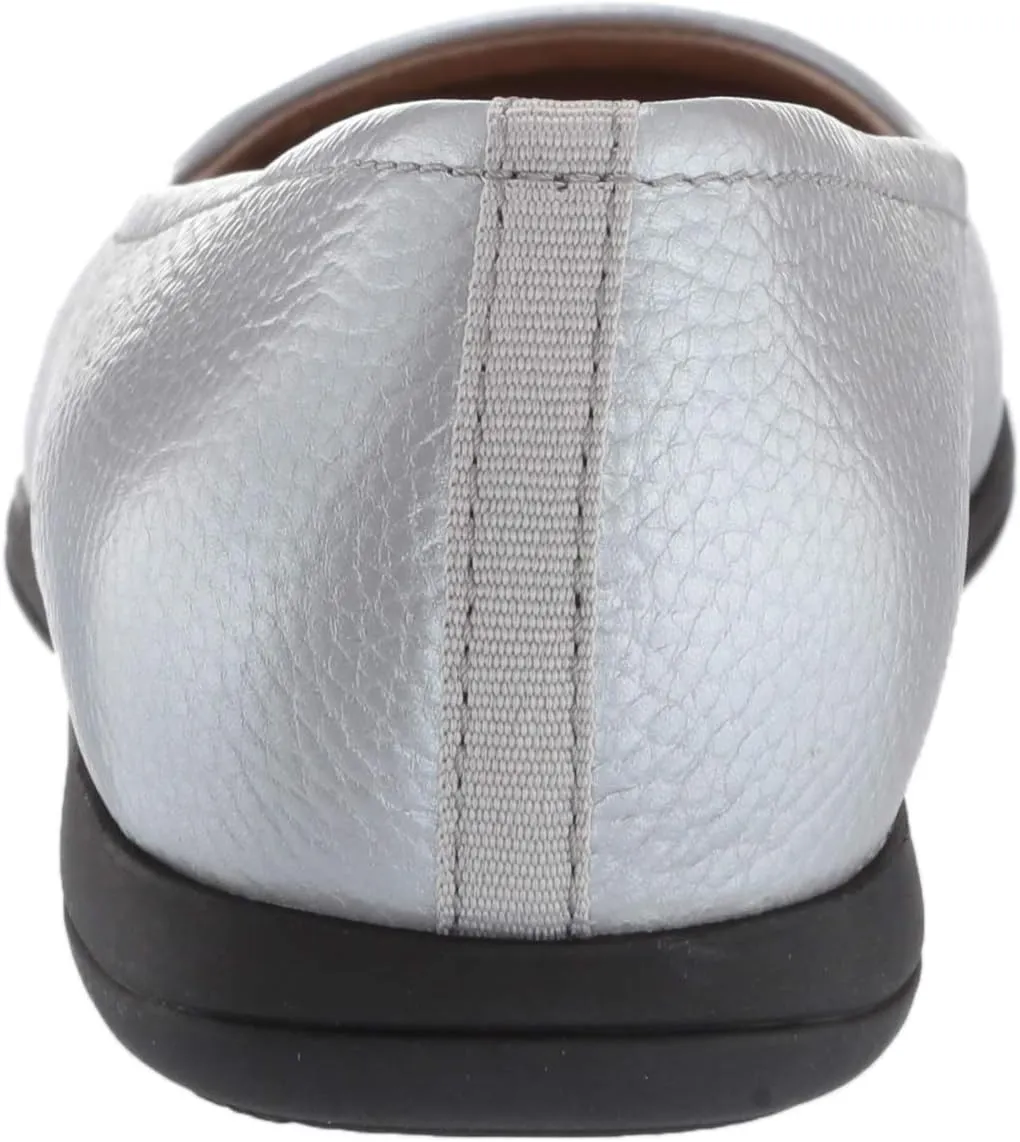 Trotters Women's Darcey Ballet Flat