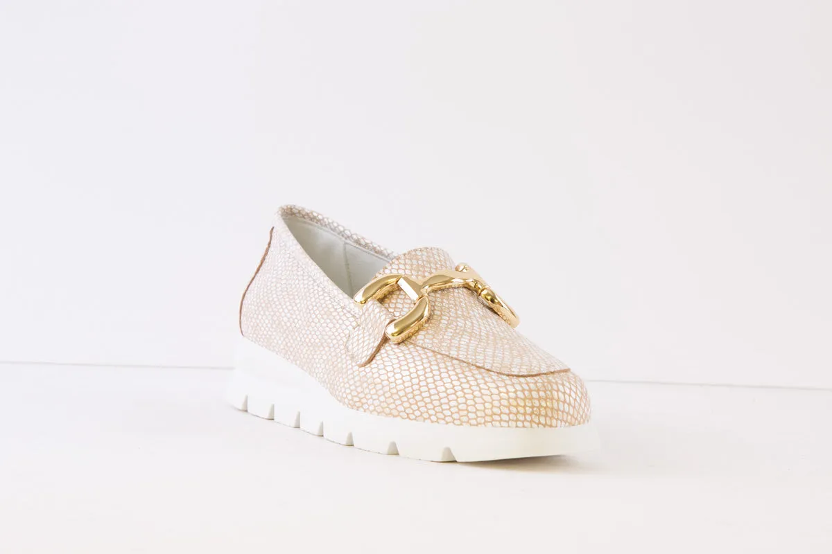 VALERIAS - 9045 SLIP-ON FASHION SHOE - GOLD PRINT