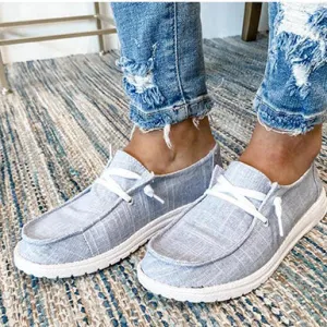 Womens  Slip-On Sneakers - Perma Laces / Round Toes