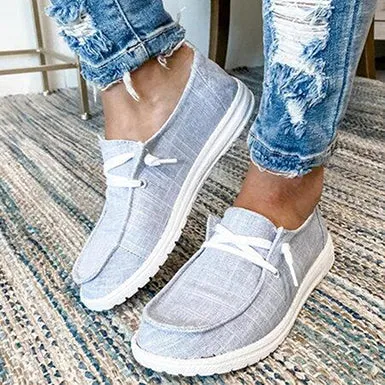 Womens  Slip-On Sneakers - Perma Laces / Round Toes