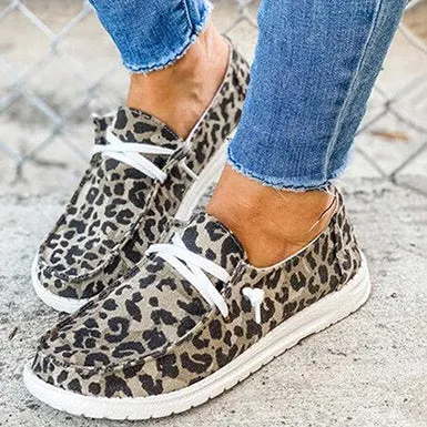 Womens  Slip-On Sneakers - Perma Laces / Round Toes
