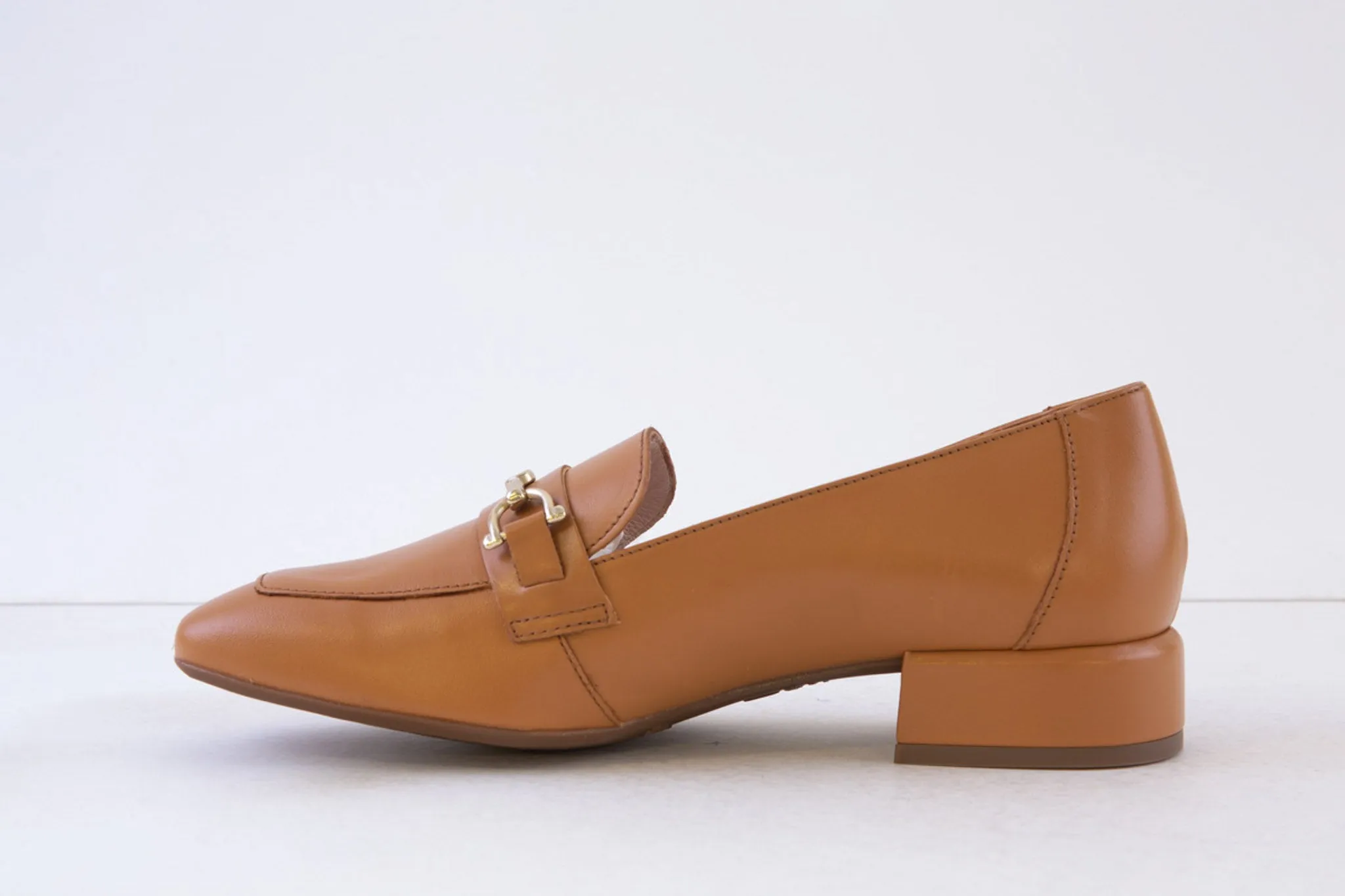 WONDERS - C-5041 LOW HEEL LOAFER - TAN LEATHER