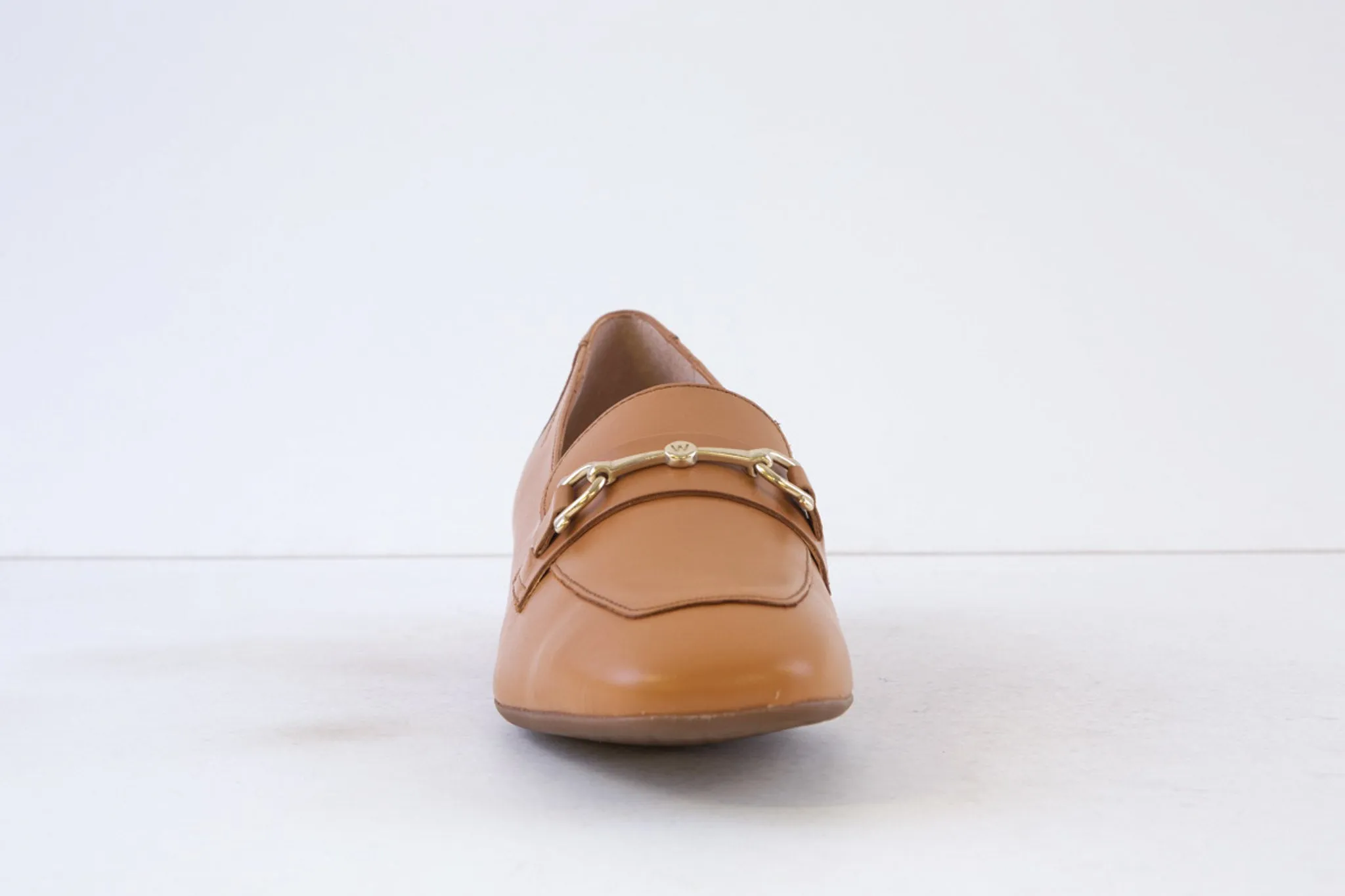WONDERS - C-5041 LOW HEEL LOAFER - TAN LEATHER