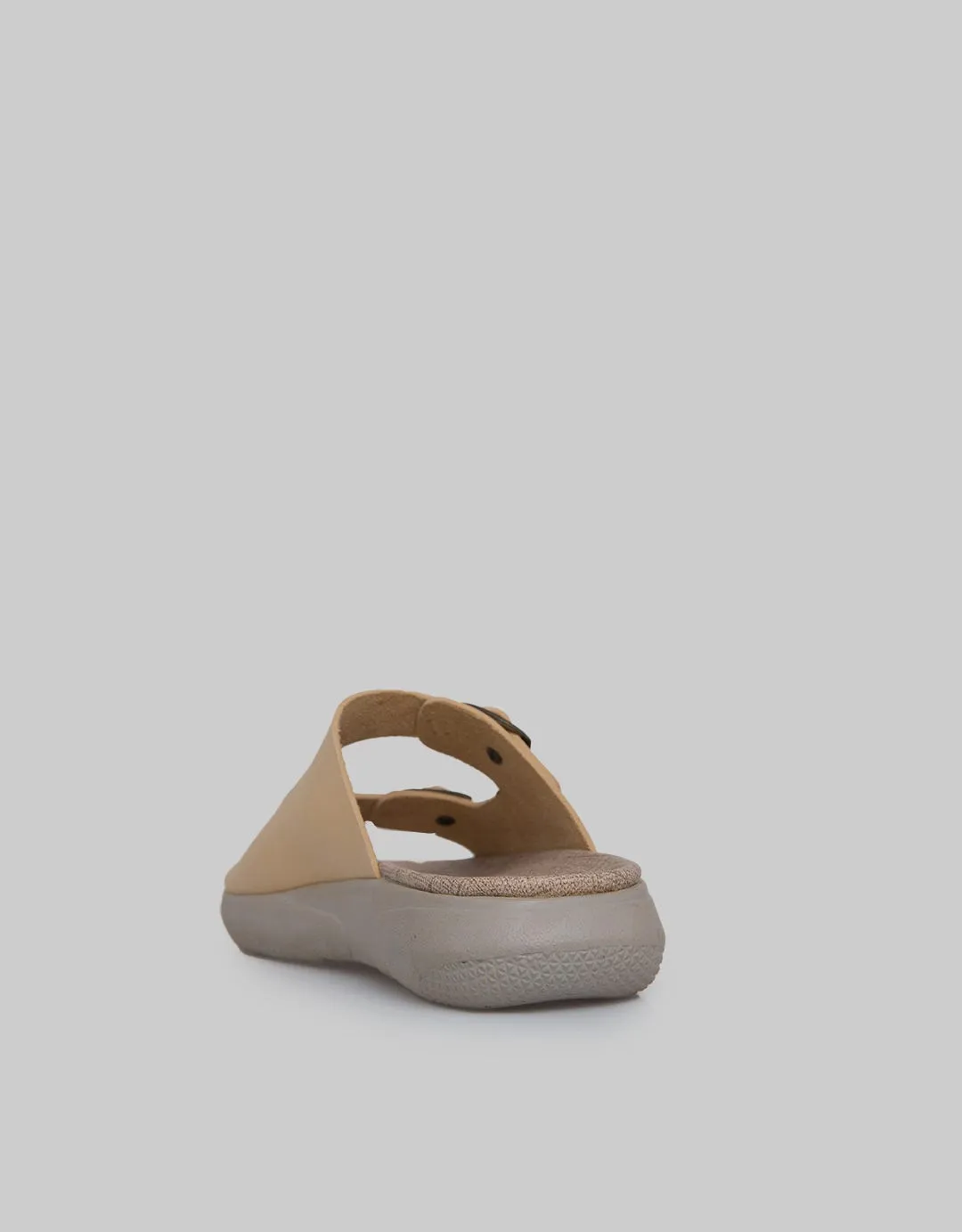 Yongki Komaladi Sandals Buckle Strap